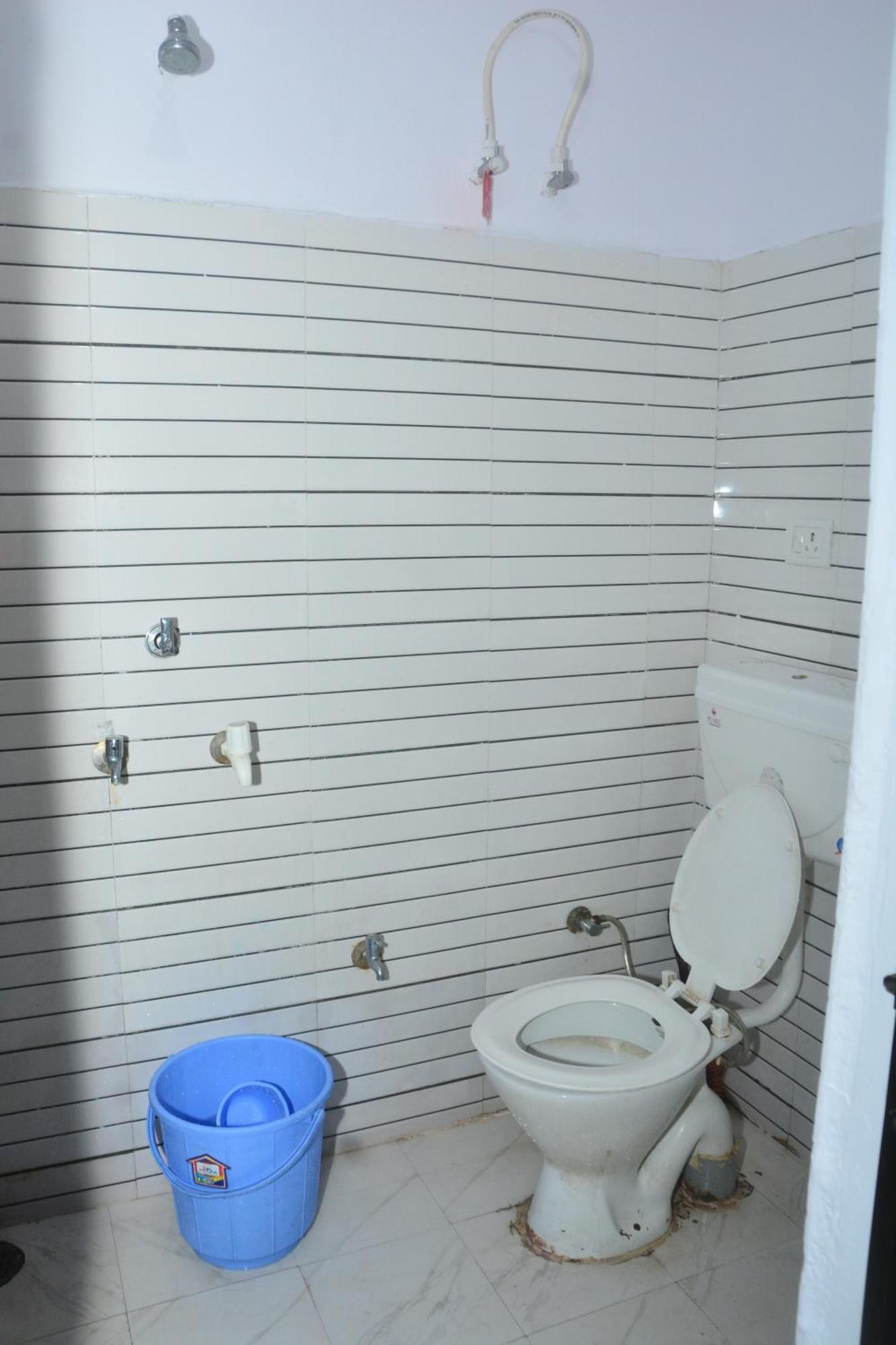 Hotel Chandrasha Villa Ayodhya Dham Ram Mandir 600 Meter Dış mekan fotoğraf